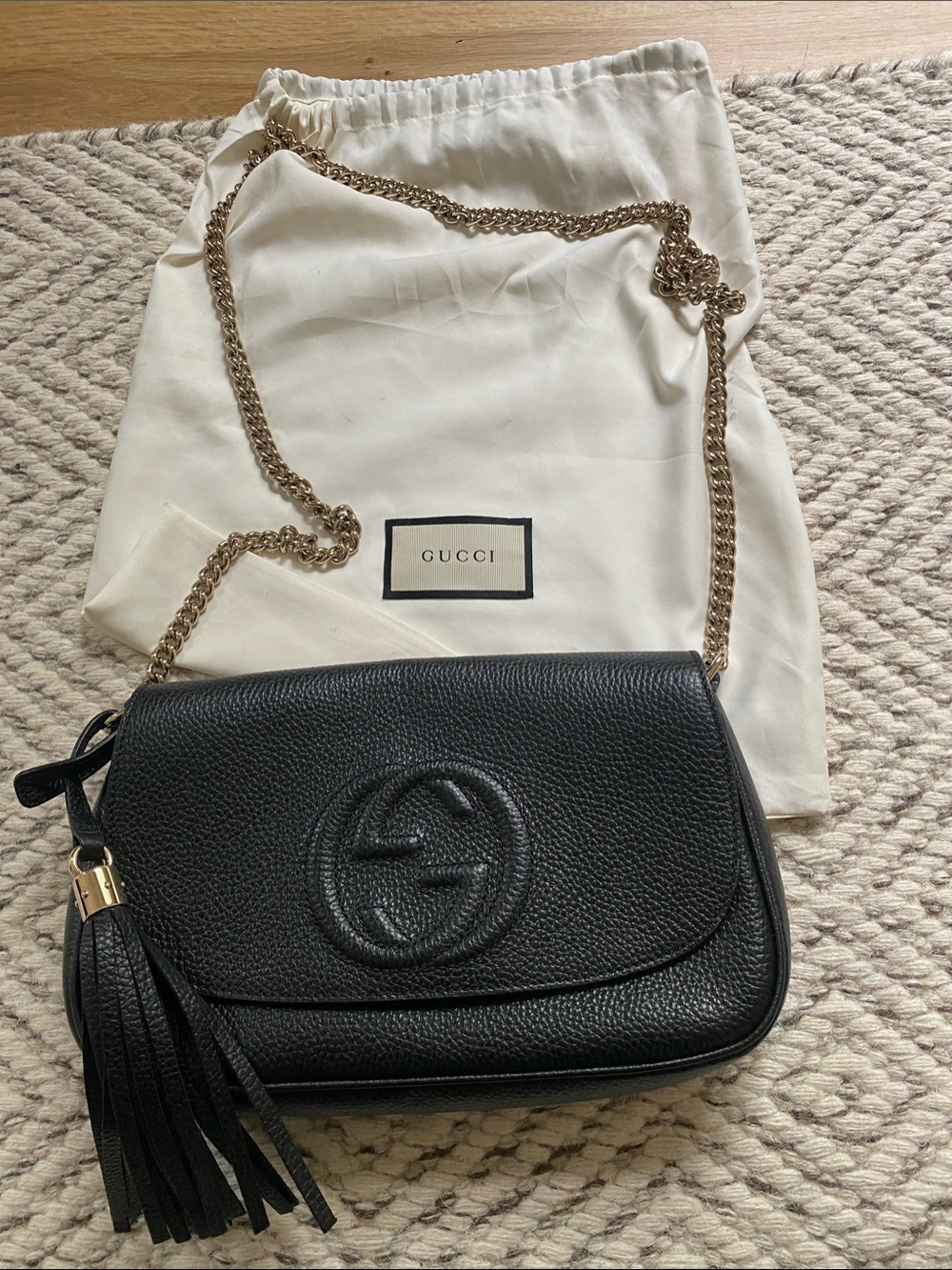Gucci Black Pebbled Leather Crossbody with Gold  Chain and Tassel